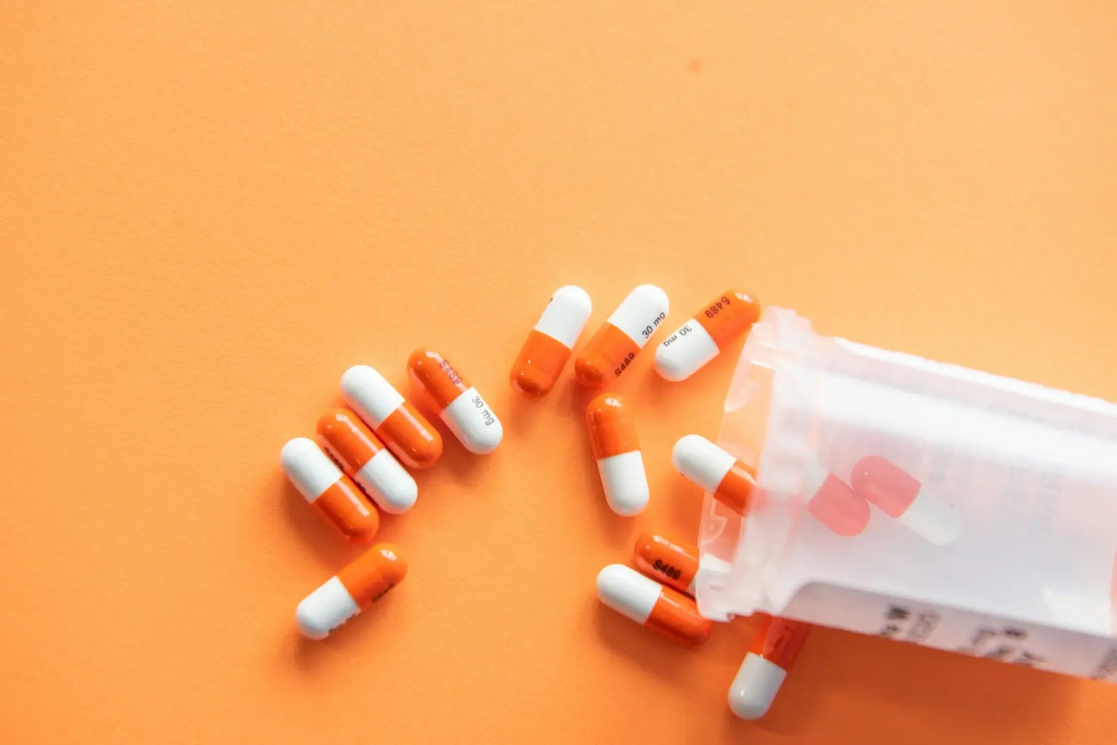 Pharmaceutical capsules from a regulated production line